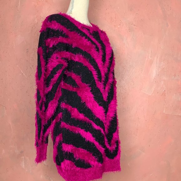 Pink & Black ZEBRA Print Sweater Dress/SMALL Sweaterdress/DOLLSKILL Sweater/ - Picture 4 of 7